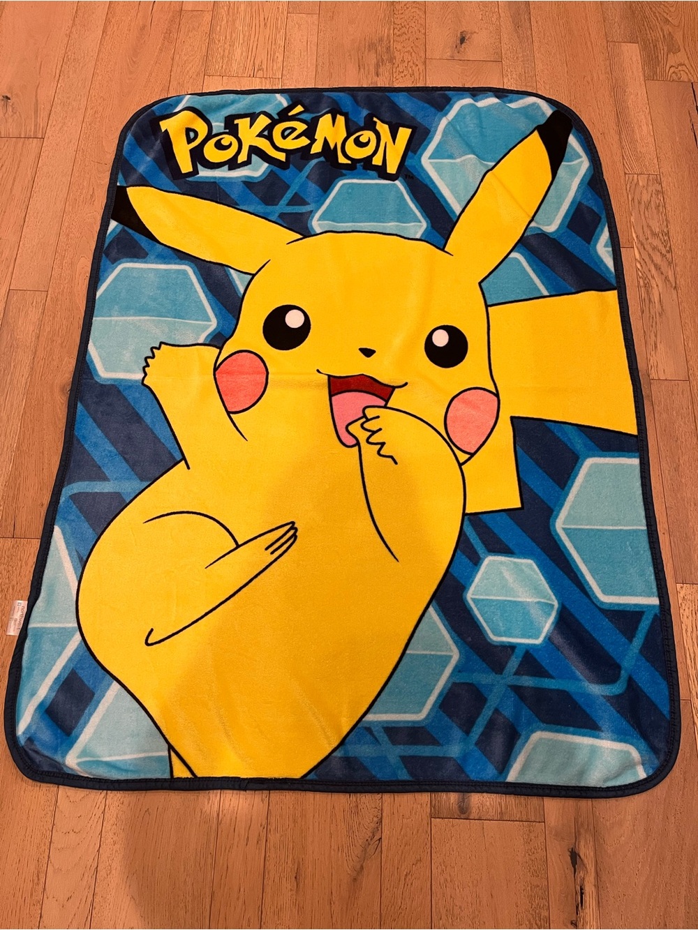 Pokémon pikachu fleece blanket